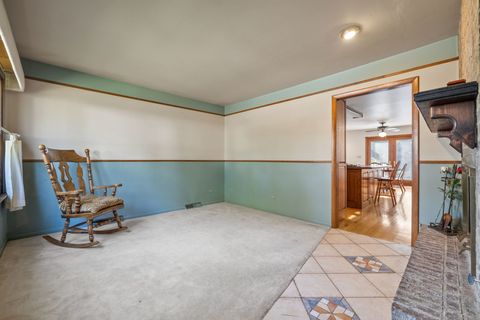 Tiny photo for 210 N Grant Street, Westmont, IL 60559 (MLS # 12506037)