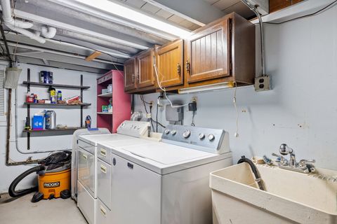 Tiny photo for 210 N Grant Street, Westmont, IL 60559 (MLS # 12506037)