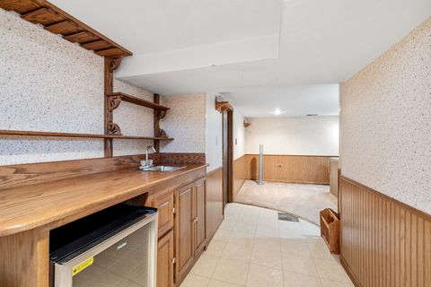 Tiny photo for 210 N Grant Street, Westmont, IL 60559 (MLS # 12506037)