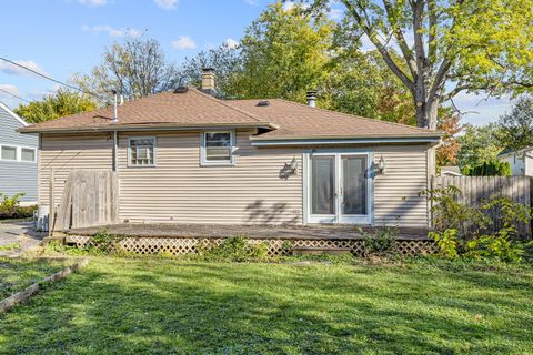 Tiny photo for 210 N Grant Street, Westmont, IL 60559 (MLS # 12506037)