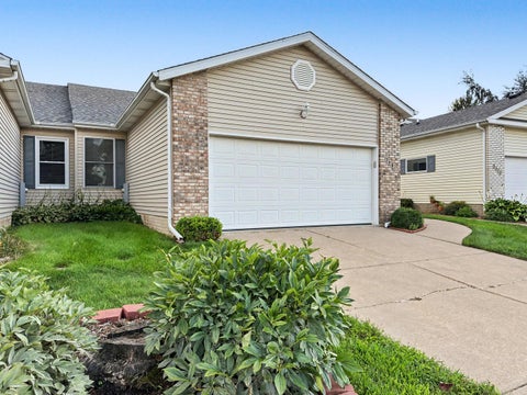 Tiny photo for 3981 PRAIRIE Lane, Bettendorf, IA 52722 (MLS # 12735905)