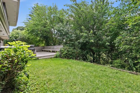 Tiny photo for 1126 Tiverton Court, Schaumburg, IL 60193 (MLS # 12501493)