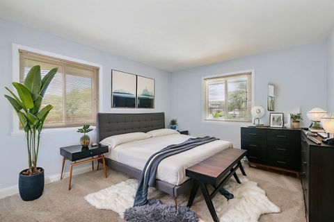 Tiny photo for 1126 Tiverton Court, Schaumburg, IL 60193 (MLS # 12501493)