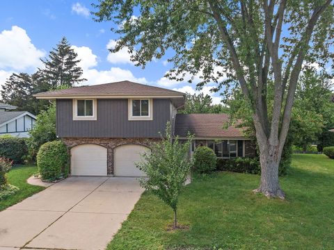 Tiny photo for 1126 Tiverton Court, Schaumburg, IL 60193 (MLS # 12501493)