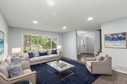 Tiny photo for 1126 Tiverton Court, Schaumburg, IL 60193 (MLS # 12501493)