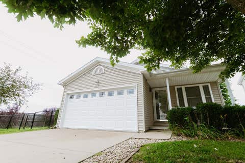Tiny photo for 3413 Mcniff Drive, Bloomington, IL 61704 (MLS # 12727531)
