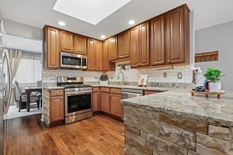 Tiny photo for 17042 92nd Avenue, Orland Hills, IL 60487 (MLS # 12578350)