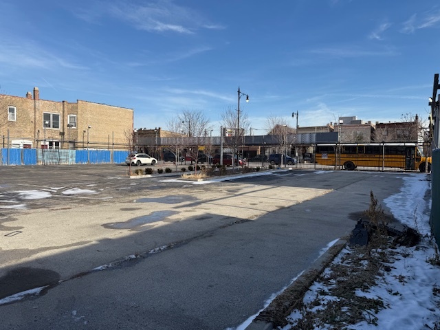 2730 N Western Avenue