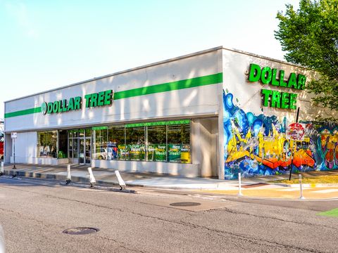 2252 N Milwaukee Avenue Chicago IL 60647
