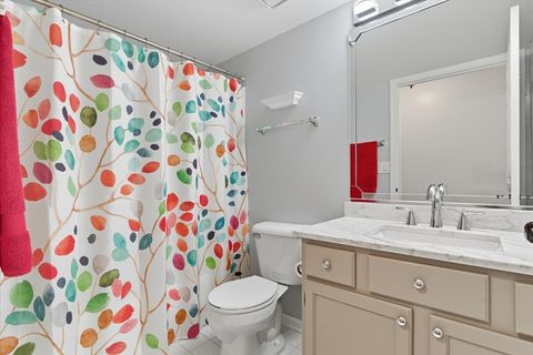 Tiny photo for 6877 W Mount Vernon Court #4-A, Gurnee, IL 60031 (MLS # 12474454)