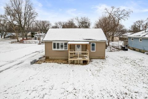 Tiny photo for 1146 S Union Street, Aurora, IL 60505 (MLS # 12589857)