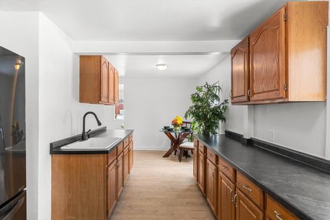 Tiny photo for 1146 S Union Street, Aurora, IL 60505 (MLS # 12589857)