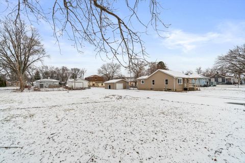 Tiny photo for 1146 S Union Street, Aurora, IL 60505 (MLS # 12589857)