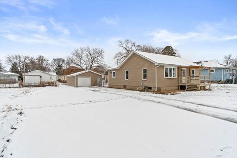 Tiny photo for 1146 S Union Street, Aurora, IL 60505 (MLS # 12589857)