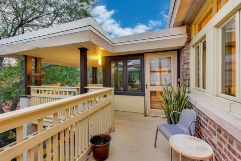 Tiny photo for 643 Ontario Street #3, Oak Park, IL 60302 (MLS # 12492173)