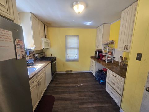 Tiny photo for 566 Hirsch Avenue, Calumet City, IL 60409 (MLS # 12498938)