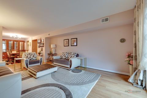 Tiny photo for 7 Oak Creek Drive #3703, Buffalo Grove, IL 60089 (MLS # 12631804)