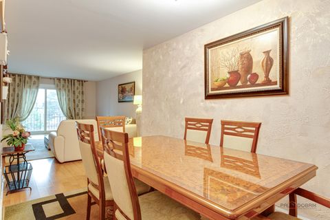 Tiny photo for 7 Oak Creek Drive #3703, Buffalo Grove, IL 60089 (MLS # 12631804)