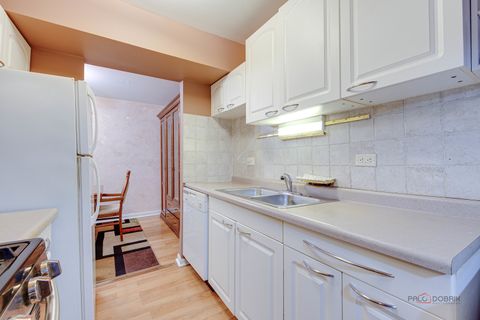 Tiny photo for 7 Oak Creek Drive #3703, Buffalo Grove, IL 60089 (MLS # 12631804)