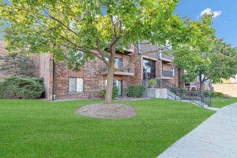 Tiny photo for 722 Tipperary Court #3D, Schaumburg, IL 60193 (MLS # 12500549)