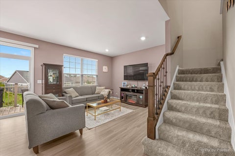 Tiny photo for 586 Cimmaron Circle, Crystal Lake, IL 60012 (MLS # 12755820)