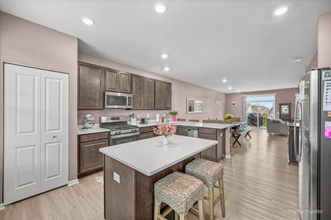 Tiny photo for 586 Cimmaron Circle, Crystal Lake, IL 60012 (MLS # 12755820)