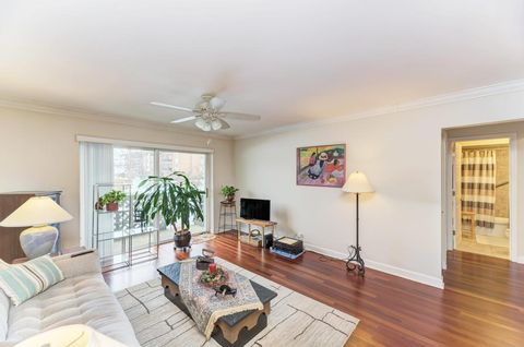 Tiny photo for 2234 S Goebbert Road #118, Arlington Heights, IL 60005 (MLS # 12533447)