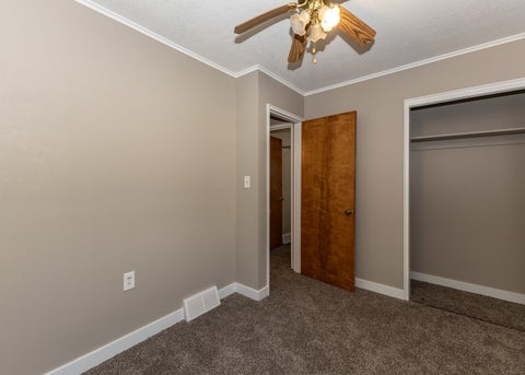 Tiny photo for 1406 25th Avenue, Clinton, IA 52732 (MLS # 12751924)