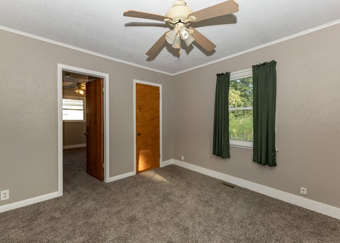 Tiny photo for 1406 25th Avenue, Clinton, IA 52732 (MLS # 12751924)