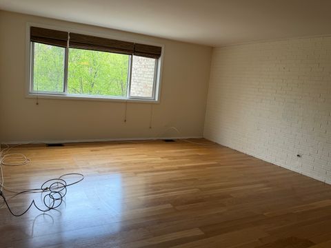 Tiny photo for 424 Braeside Road #2N, Highland Park, IL 60035 (MLS # 12635106)