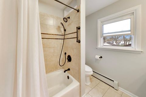 Tiny photo for 1107 S Hamlin Avenue, Park Ridge, IL 60068 (MLS # 12618926)