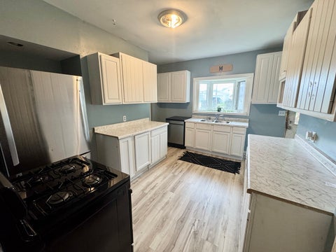 Tiny photo for 1549 W 14th Street, Davenport, IA 52804 (MLS # 12672125)