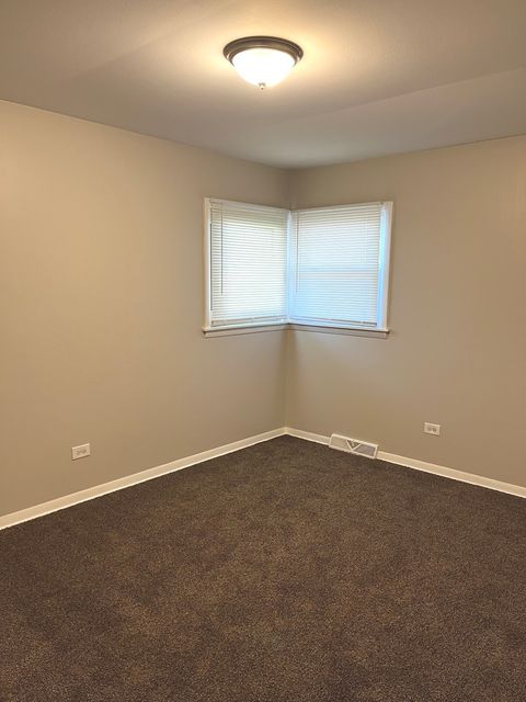 Tiny photo for 17120 University Avenue, South Holland, IL 60473 (MLS # 12466108)