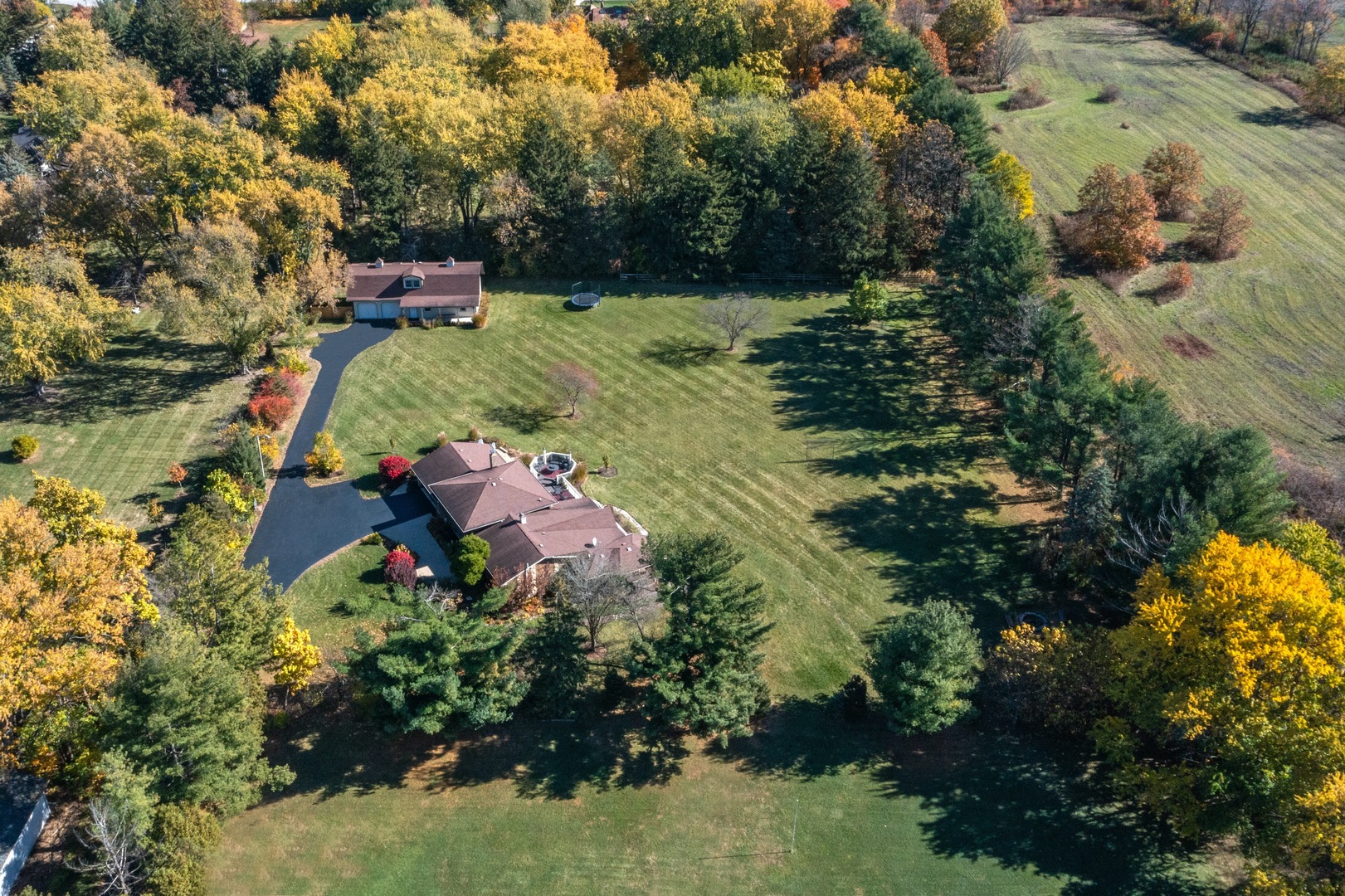 9S141 Meadowlark Lane