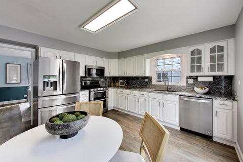 Tiny photo for 22 S Monroe Street, Hinsdale, IL 60521 (MLS # 12789842)