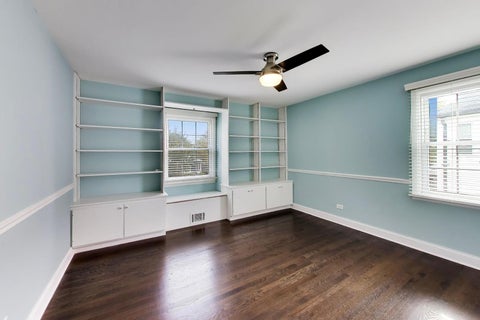 Tiny photo for 22 S Monroe Street, Hinsdale, IL 60521 (MLS # 12789842)