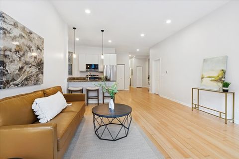 Tiny photo for 1342 N Claremont Avenue #1F, Chicago, IL 60622 (MLS # 12525569)