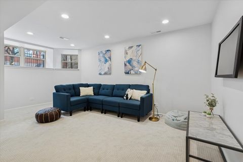 Tiny photo for 1342 N Claremont Avenue #1F, Chicago, IL 60622 (MLS # 12525569)