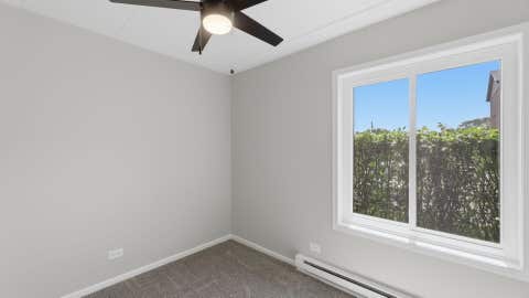 Tiny photo for 645 N Briar Hill Lane #2, Addison, IL 60101 (MLS # 12695335)