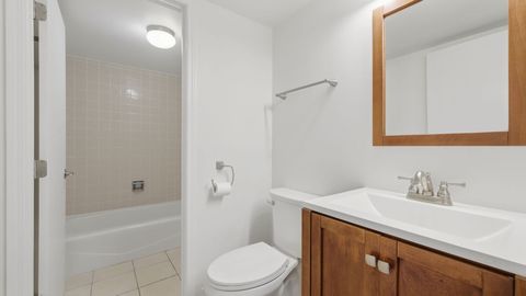 Tiny photo for 645 N Briar Hill Lane #2, Addison, IL 60101 (MLS # 12695335)