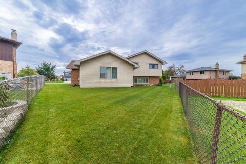 Tiny photo for 8548 Bethany Lane, Tinley Park, IL 60487 (MLS # 12495524)