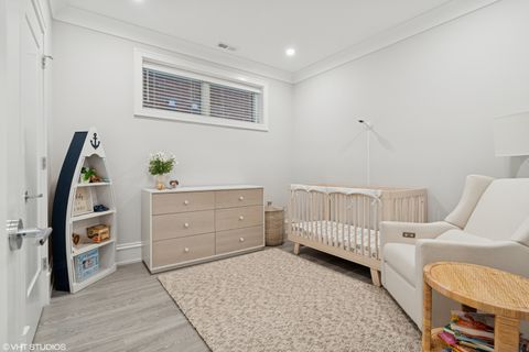 Tiny photo for 912 W Roscoe Street #1, Chicago, IL 60657 (MLS # 12473213)