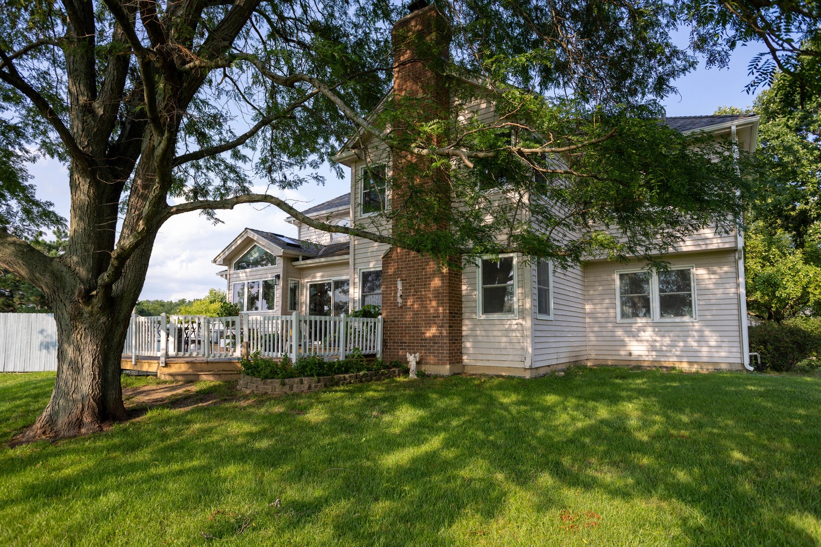 1422 Eagle Ridge Drive