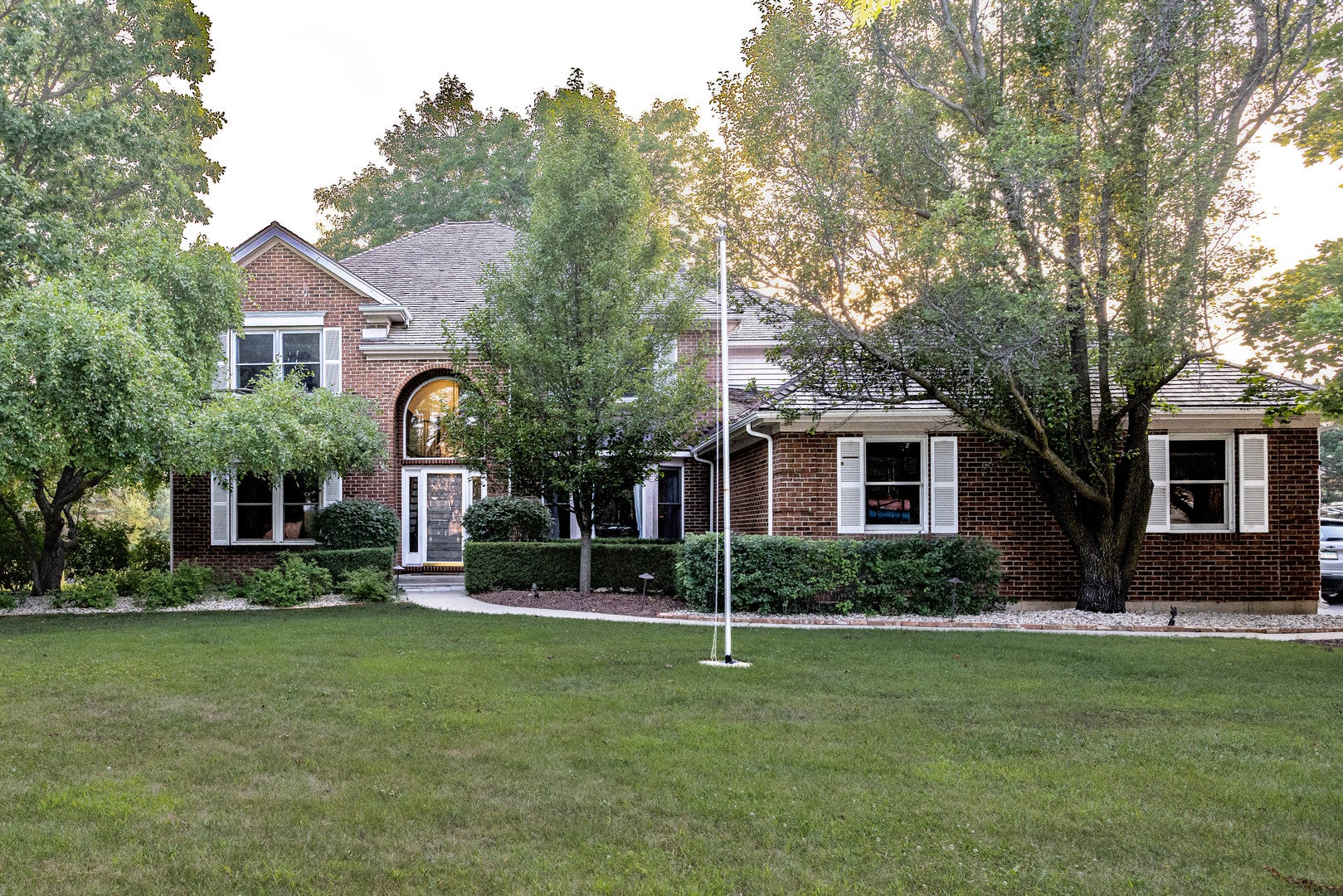 1422 Eagle Ridge Drive