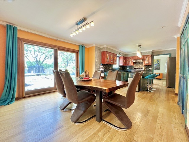 1369 GINGER Lane