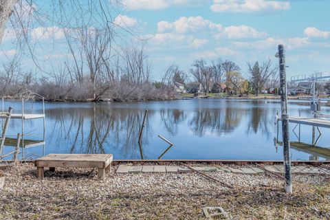 Tiny photo for 39763 N Rena Avenue, Antioch, IL 60002 (MLS # 12617335)