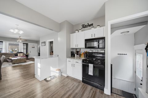 Tiny photo for 624 Palmyra Street, Dixon, IL 61021 (MLS # 12578759)