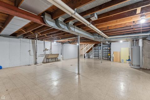 Tiny photo for 311 Grove Street, Crystal Lake, IL 60014 (MLS # 12530146)