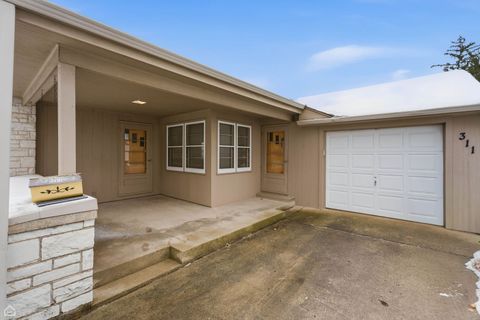 Tiny photo for 311 Grove Street, Crystal Lake, IL 60014 (MLS # 12530146)