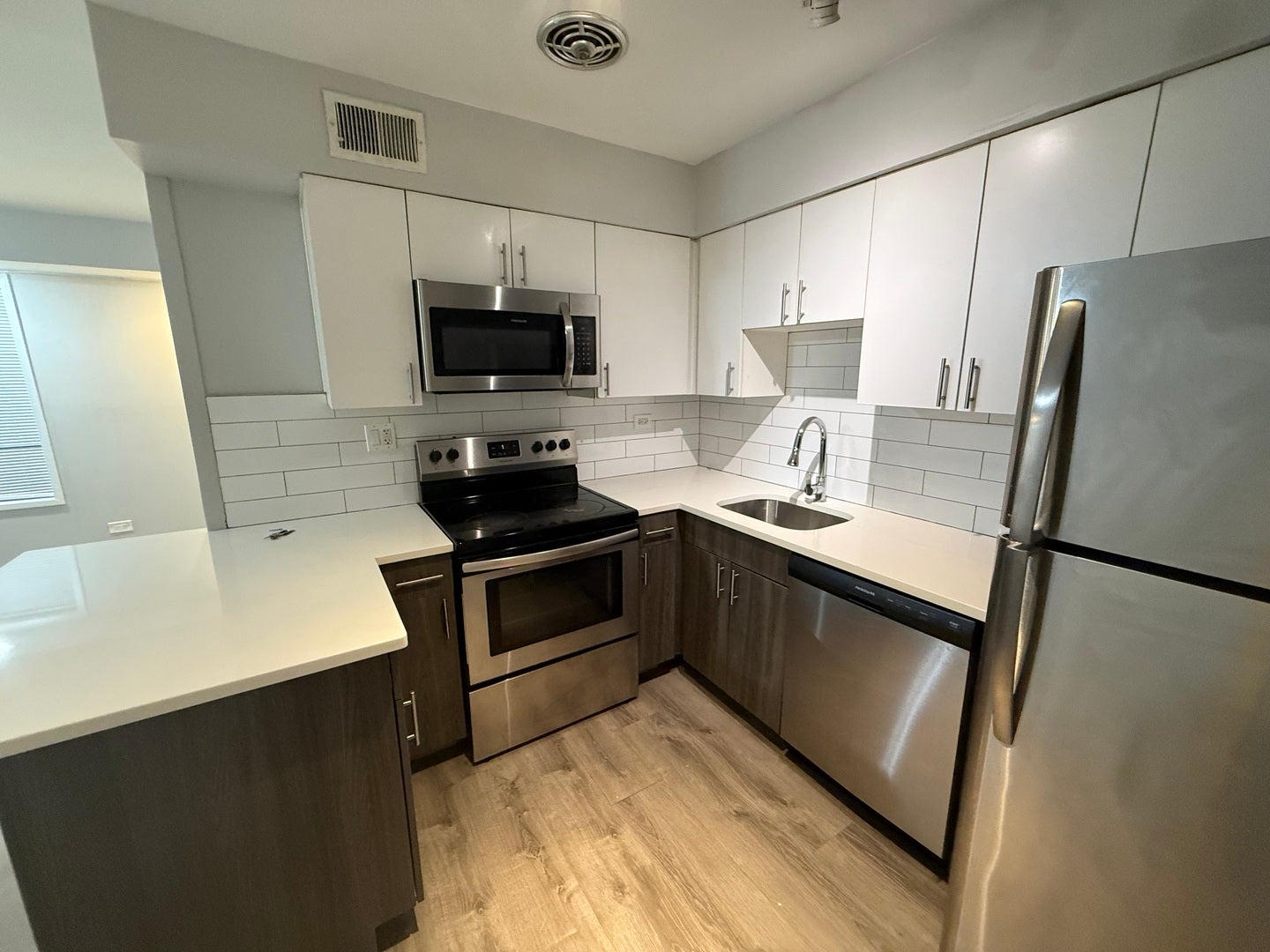 744 W GORDON Terrace 107
